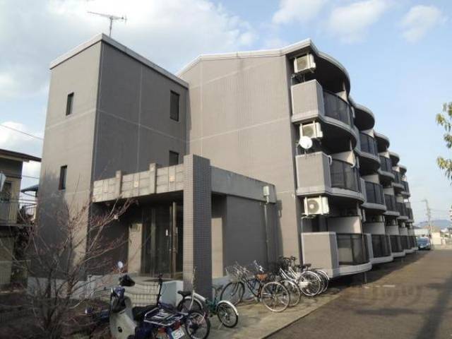 アースマーシーマンション外観写真1