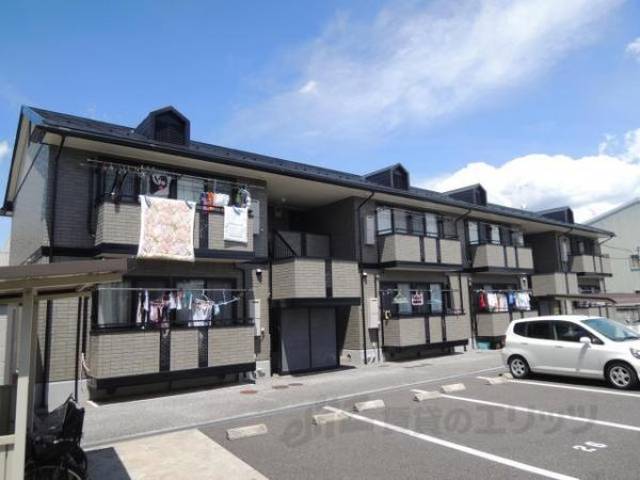 ウエストヴィレッジ外観写真1