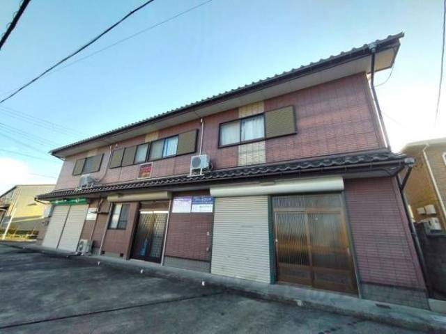 アイエスビーハイツ外観写真1