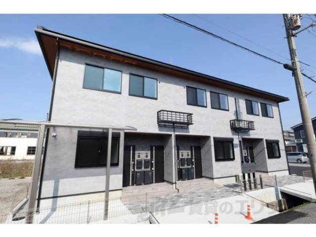 グッドライフステージ後三条A外観写真1