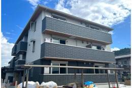 KENT HOUSE three外観写真