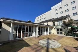 八日市ロイヤル・レストラン外観写真