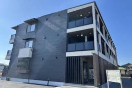 リ：ルーム　東近江外観写真