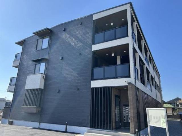 リ：ルーム　東近江外観写真1