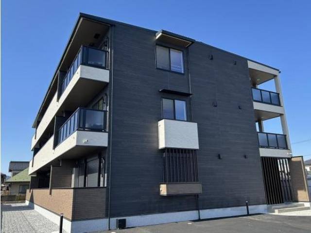 リ：ルーム　東近江外観写真2