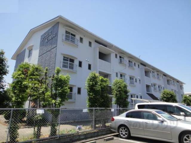 アクシスKAWASE外観写真2