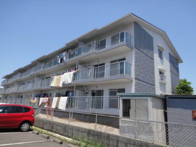 アクシスKAWASE外観写真3