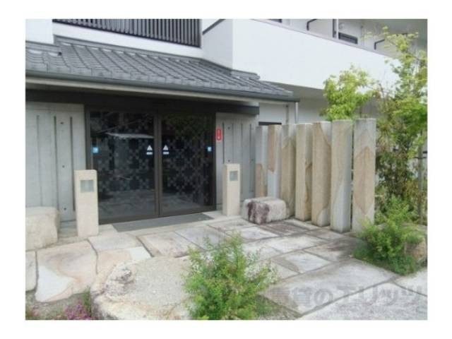 尾末Royal　Salon外観写真2