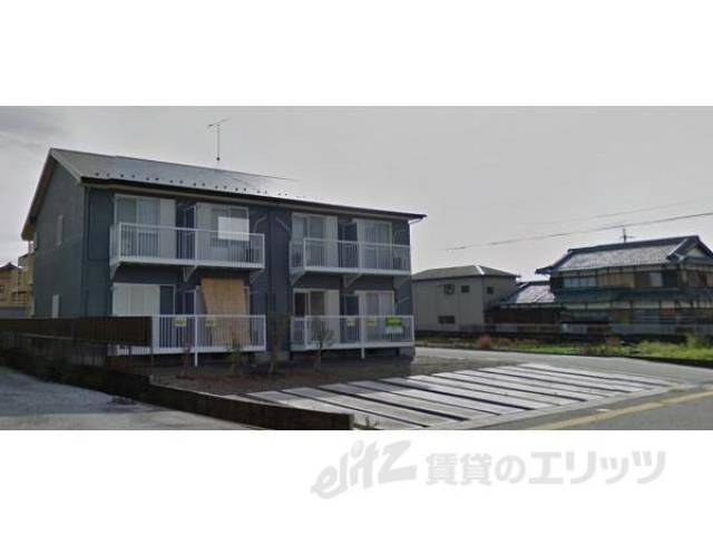 キャスト1外観写真2