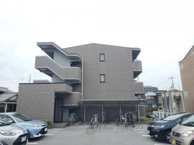 キャンパスヴィレッジ2外観写真1