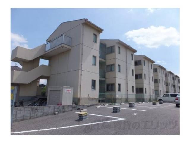 コーポ基外観写真1