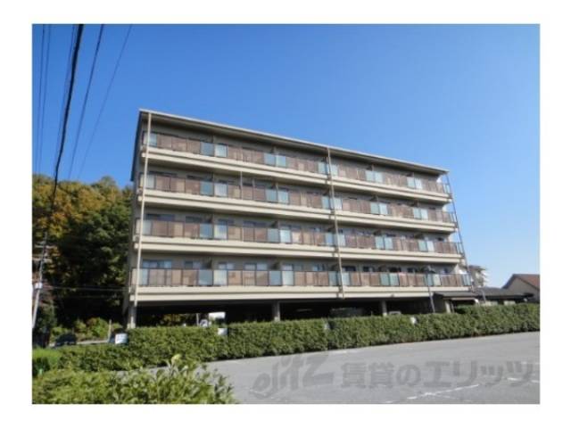 シャトル弐番館外観写真1