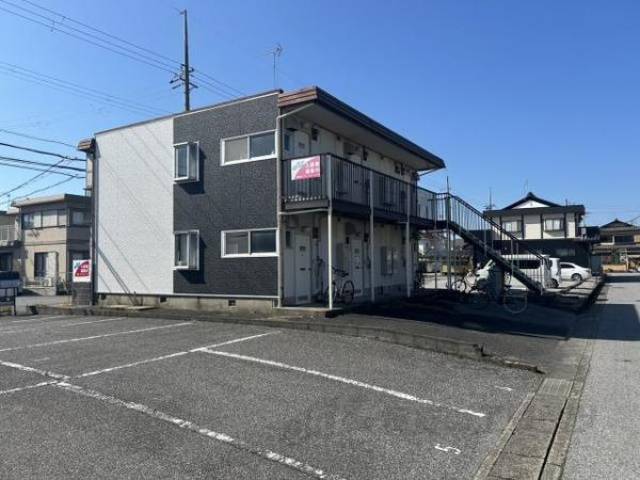 ルーブルハイム外観写真2