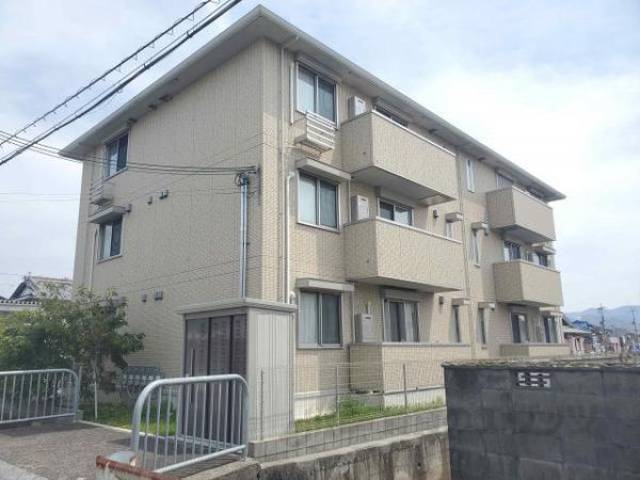 メゾンシャトーベルロード外観写真2