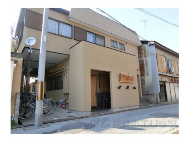 ラピス本町外観写真1