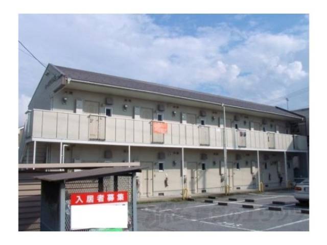 レークサイド尾本外観写真1