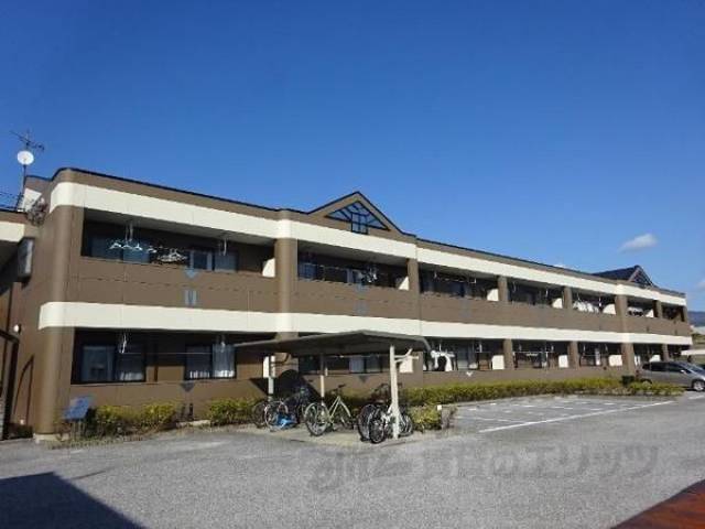 レジェンド外観写真2