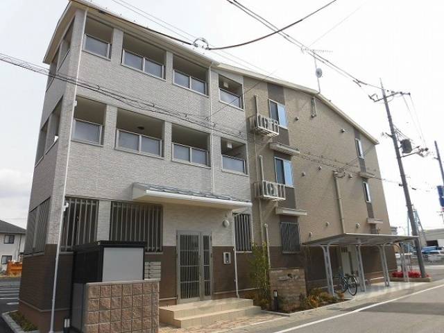 フォレストパーク・九番館外観写真1