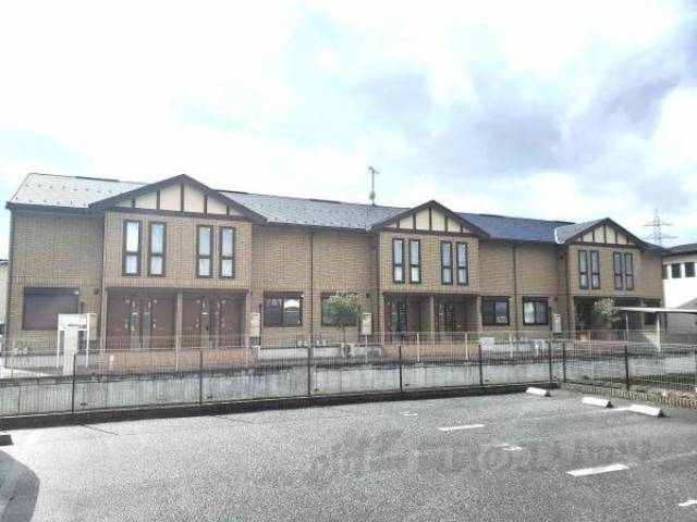 エルカーサ外観写真2