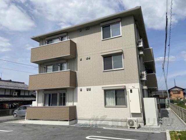 アースフィールド彦根外観写真1