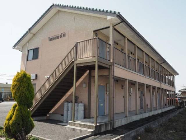 バンクーバー長田外観写真1