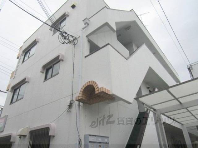 丸矢マンション外観写真1