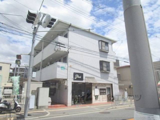 パステオ高槻外観写真1