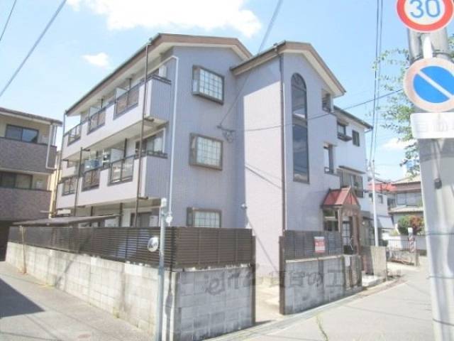 サンヒルズマンション外観写真1