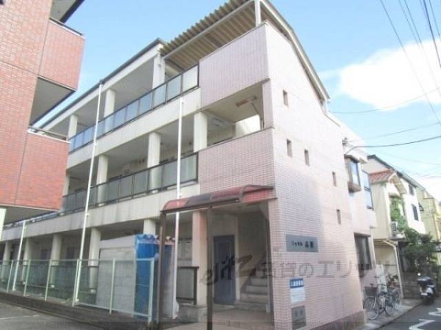 シャルル高槻外観写真2