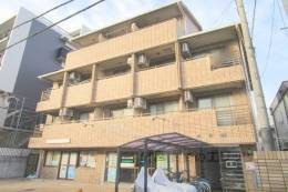 芥川ロイヤルマンション外観写真