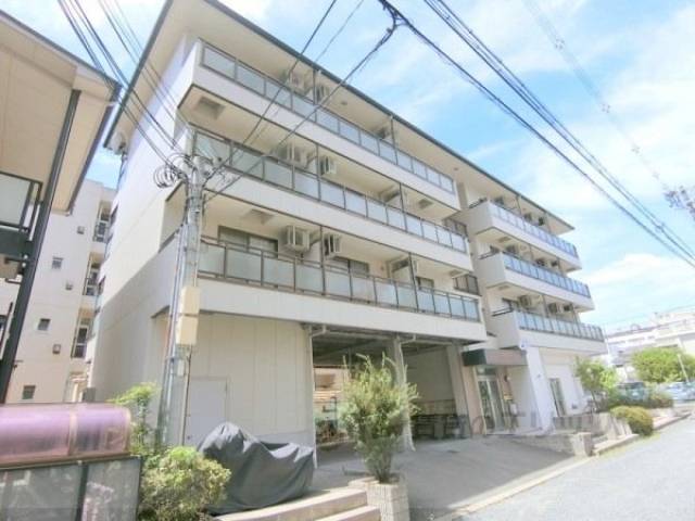 パインハウス外観写真1