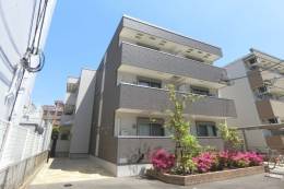 フジパレスカルディアＡ外観写真