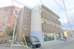 山崎第８マンション外観写真