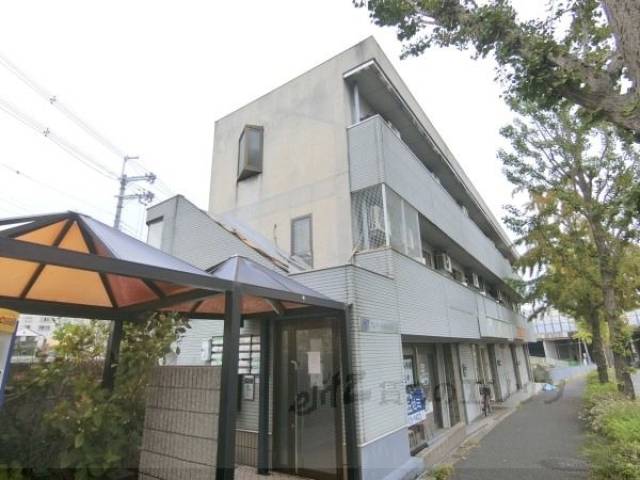 プレアール南春日丘外観写真1