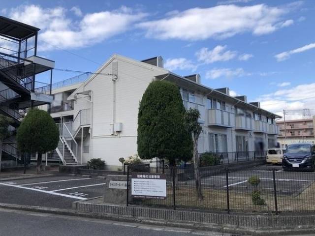 シャンポール・ド高槻外観写真1