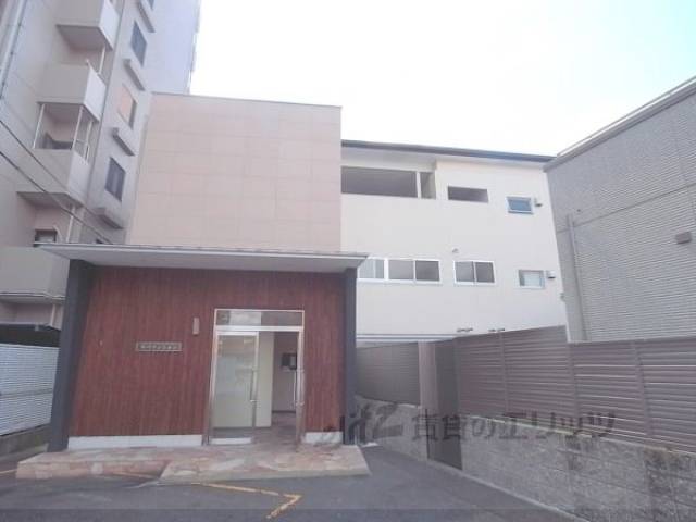 芥川マンション外観写真2