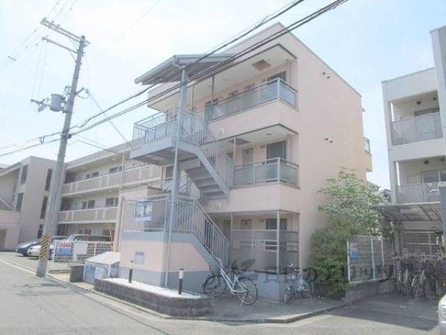 メゾンクラーラ外観写真2