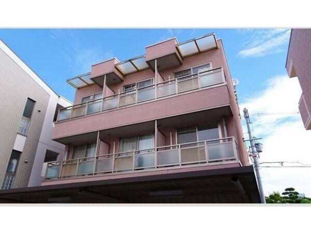 メゾンクラーラ外観写真3