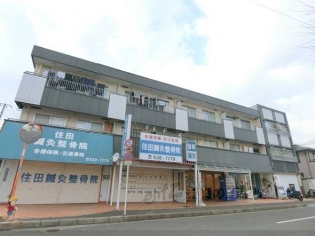 水尾グリーンハイツＣ棟外観写真1