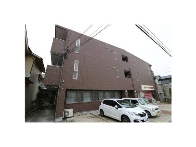アンプルール フェール ビエント高槻外観写真3