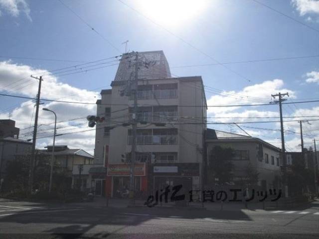 三恵吹田ハイツ外観写真2