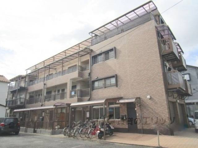 メゾン高槻外観写真1