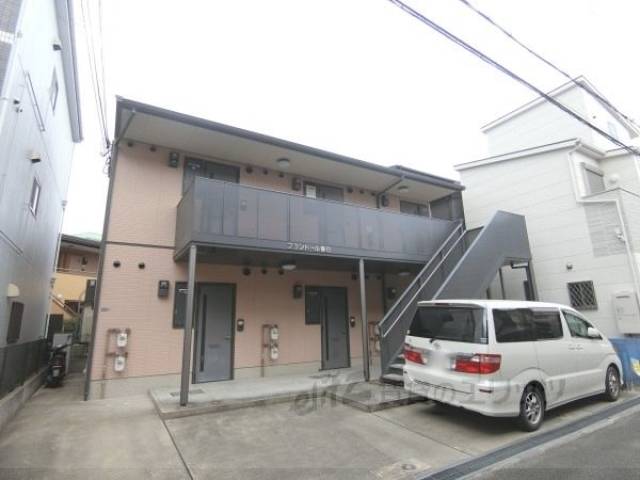 プランドール春日外観写真1