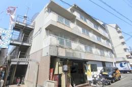 双葉６番館外観写真