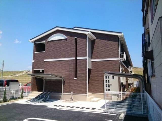 グランド　ライン外観写真1