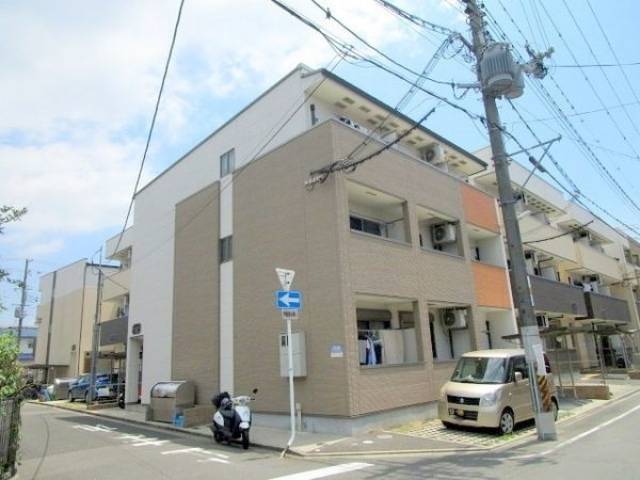 フジパレス吹田ウエストI番館外観写真1