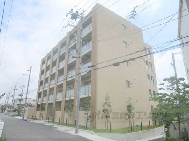 レシオ千里丘外観写真1