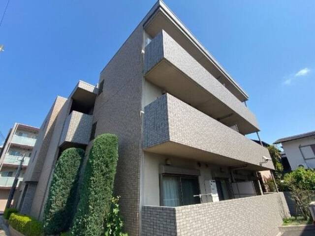 エクセル吹田外観写真1