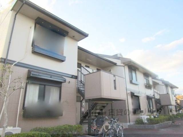 リヴェール深沢外観写真1