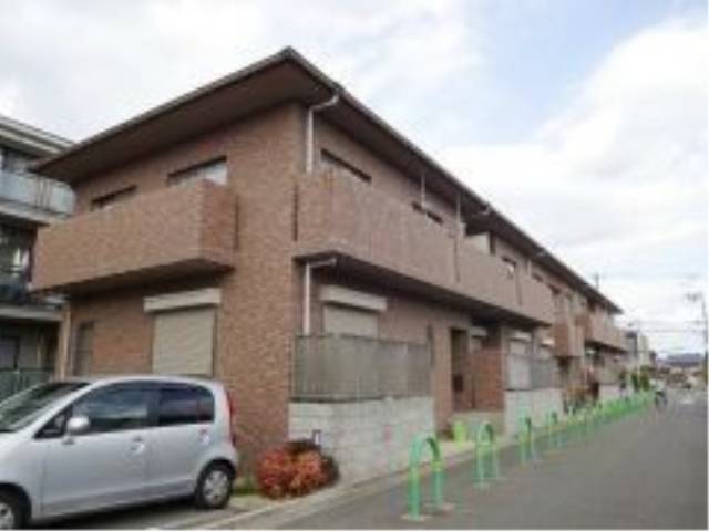 ジュネスト2番館外観写真1